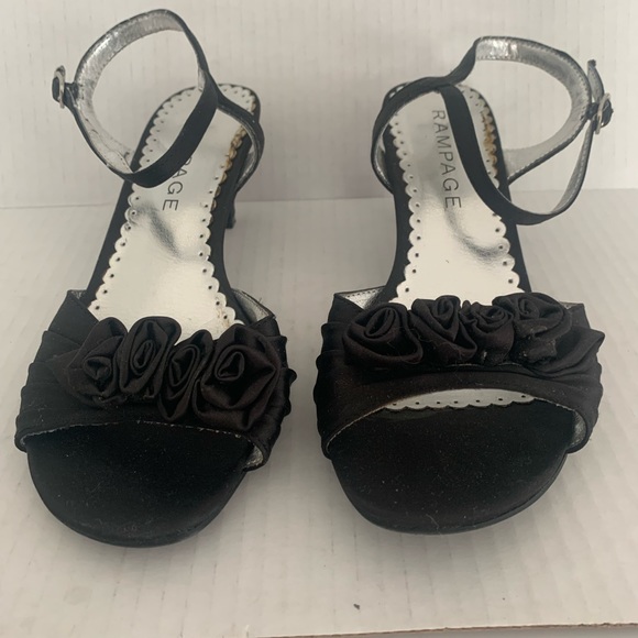 Rampage women’s black satin kitten heels size 6 - Picture 3 of 8